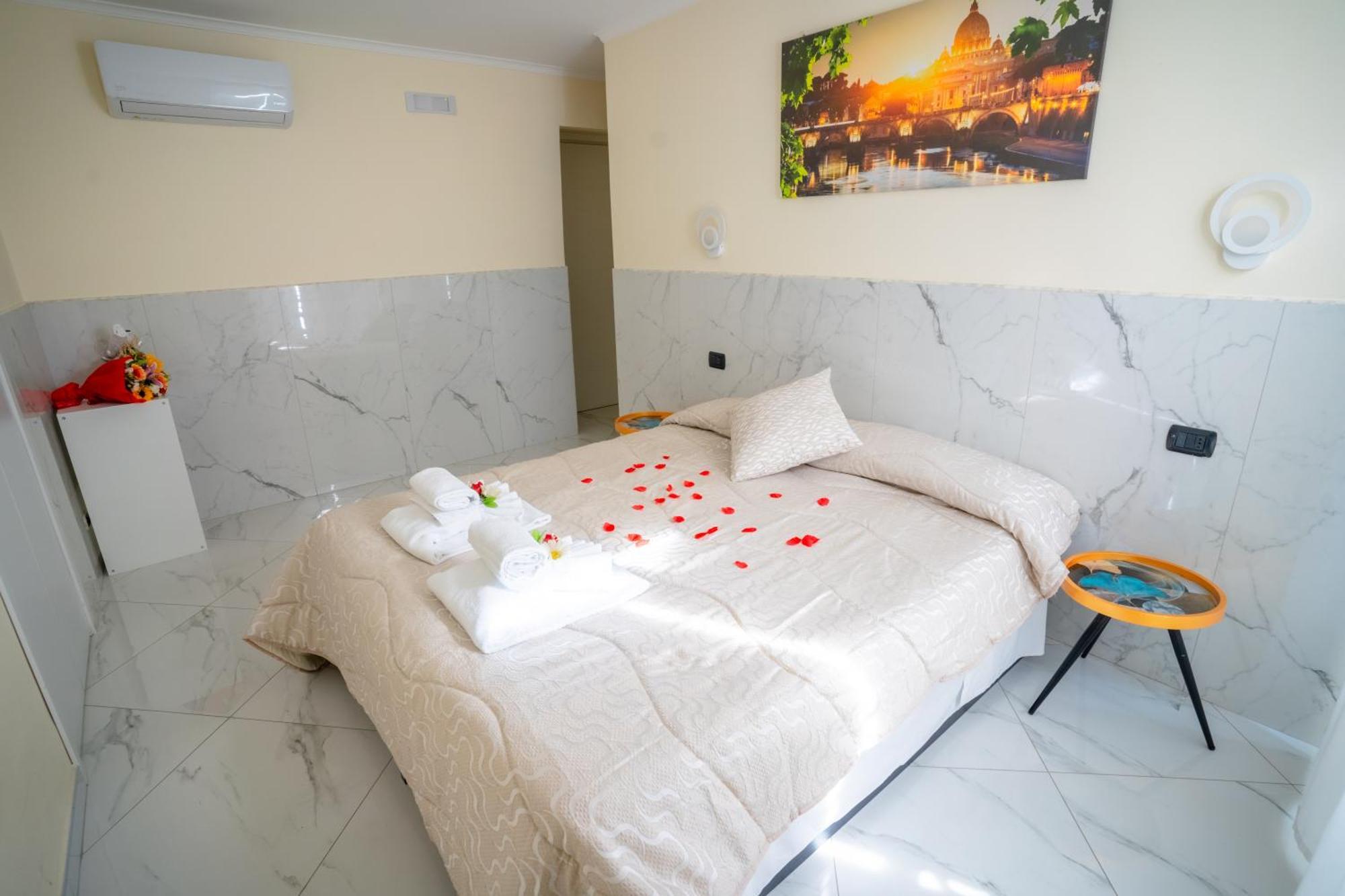 Affittacamere Tiche โรม ภายนอก รูปภาพ